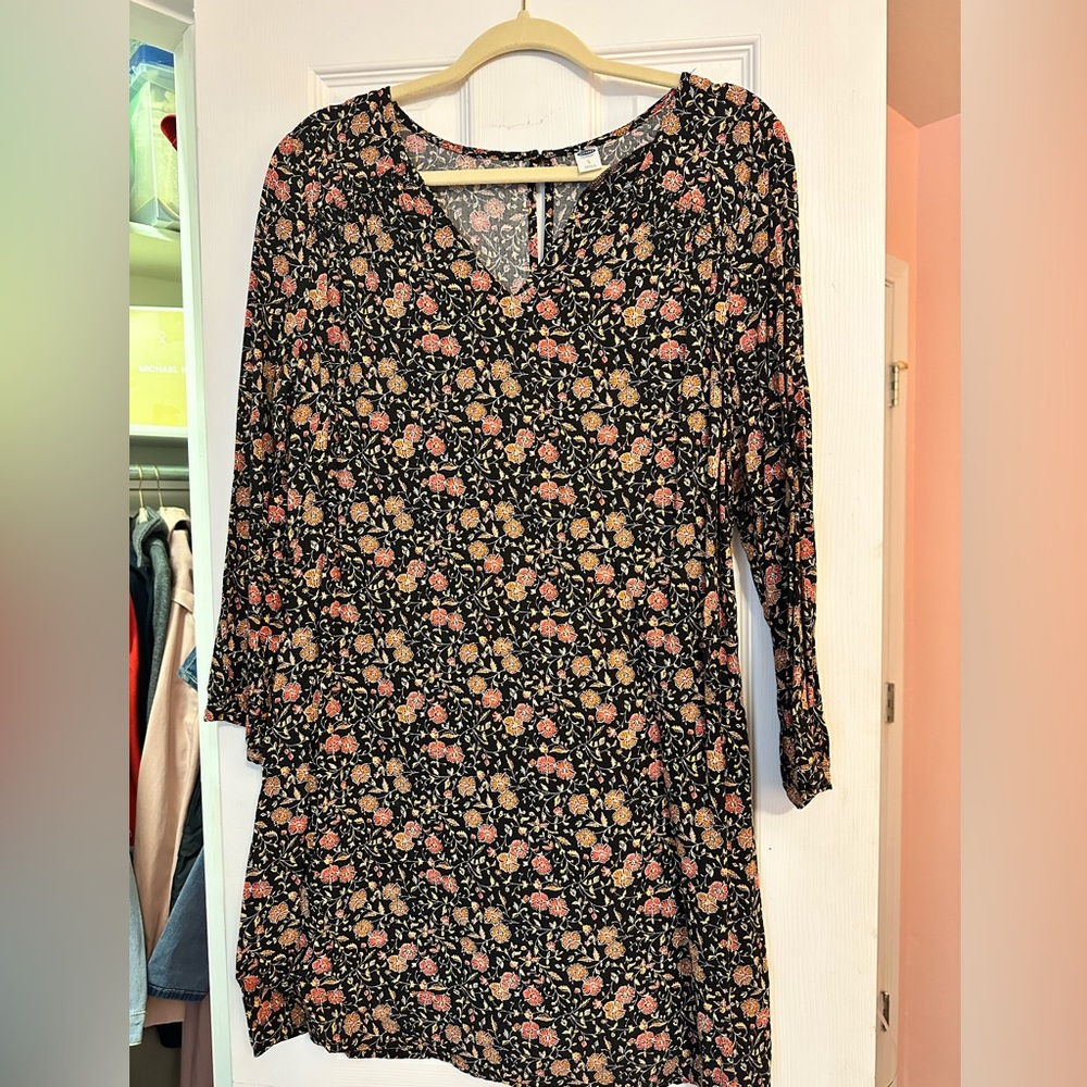 Chic floral short dress